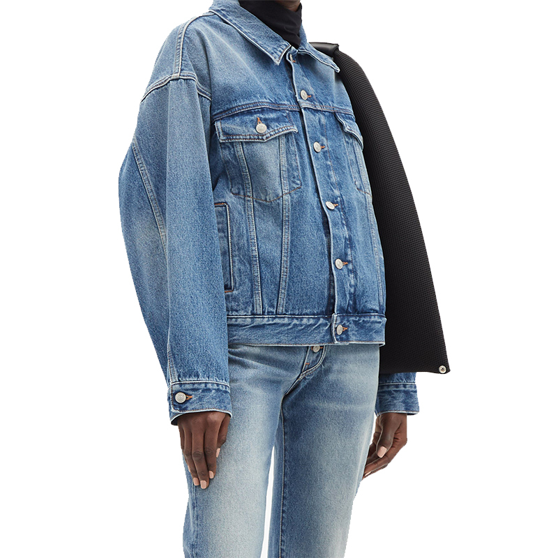 OEM ODM Elegant Women Denim Jacket Women Loose Mid Outerwear With Pocket Jeans Factory