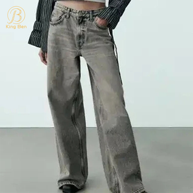 OEM ODM Women Denim Jeans Loose Bottom Casual Jeans Women New Fashion Jeans for Women Custom Fashionable Ladies Factory